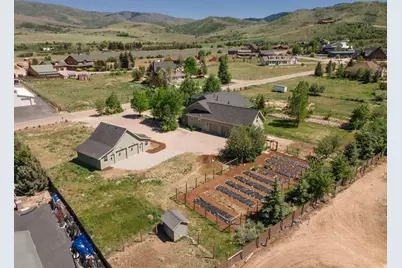 1877 S River Run Dr, Huntsville, UT 84317 - Photo 37