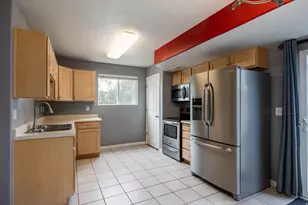 432 E Park Oak Pl, Millcreek, UT 84107 - Photo 7