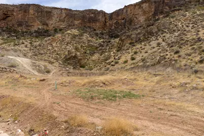 346 N 250 E #18, La Verkin, UT 84745 - Photo 7