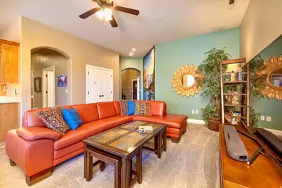 687 N 380 W, La Verkin, UT 84745 - Photo 7