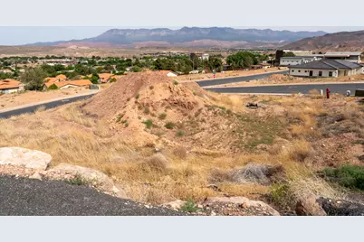 238 N 250 E #20, La Verkin, UT 84745 - Photo 5