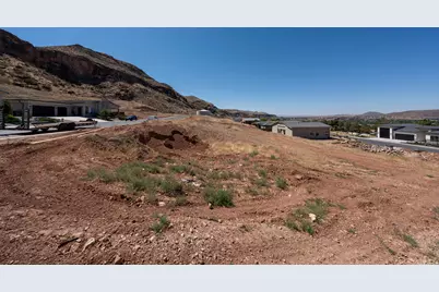 421 N 250 E #32, La Verkin, UT 84745 - Photo 5