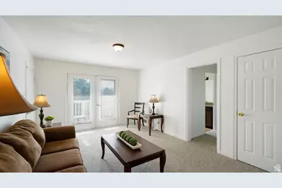 696 N Center St, Lehi, UT 84043 - Photo 3