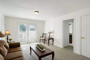696 N Center St, Lehi, UT 84043 - Photo 3