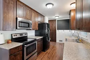 696 N Center St, Lehi, UT 84043 - Photo 15
