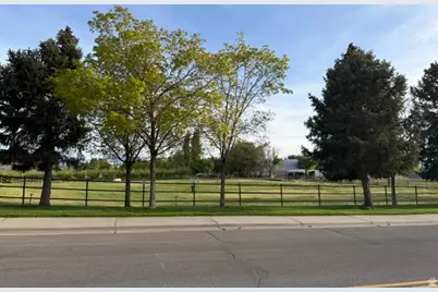892 W 600 S, Orem, UT 84058 - Photo 13