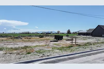 108 E 200 S #5, Lewiston, UT 84320 - Photo 5