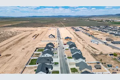 5107 N 75 E #208, Enoch, UT 84721 - Photo 9