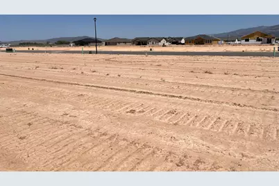 5119 N 75 E #208, Enoch, UT 84721 - Photo 3