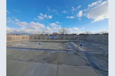 1238 N Baycrest Dr E, Saratoga Springs, UT 84045 - Photo 35