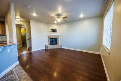 1238 N Baycrest Dr E, Saratoga Springs, UT 84045 - Photo 13