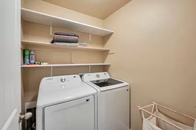 4536 W Cave Run Ln, South Jordan, UT 84009 - Photo 17