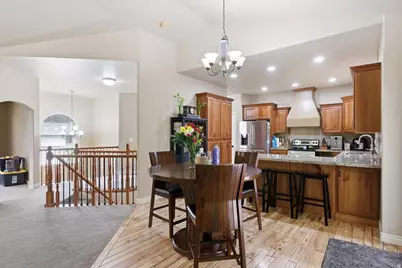 2452 Oak Ln, Layton, UT 84040 - Photo 11