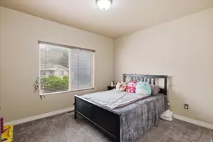 2452 Oak Ln, Layton, UT 84040 - Photo 27