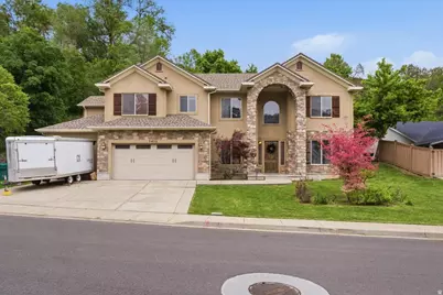 2452 Oak Ln, Layton, UT 84040 - Photo 1