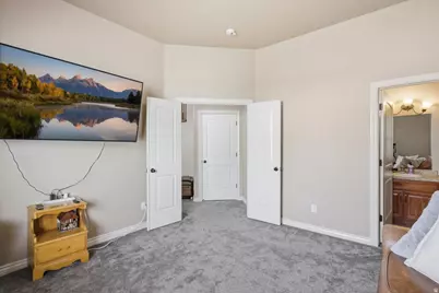2452 Oak Ln, Layton, UT 84040 - Photo 35
