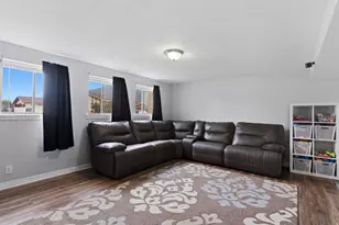 1365 E 5800 S, South Ogden, UT 84405 - Photo 21