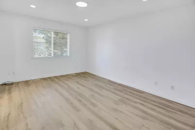 2104 W 2200 S, Syracuse, UT 84075 - Photo 15