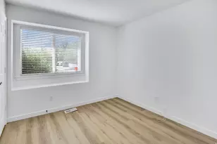 2104 W 2200 S, Syracuse, UT 84075 - Photo 19
