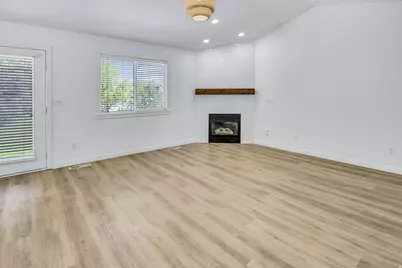 2104 W 2200 S, Syracuse, UT 84075 - Photo 5