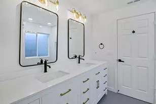 2104 W 2200 S, Syracuse, UT 84075 - Photo 27