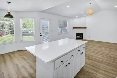2104 W 2200 S, Syracuse, UT 84075 - Photo 9
