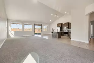 409 N Sage Grouse Dr, Washington, UT 84780 - Photo 11