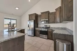 409 N Sage Grouse Dr, Washington, UT 84780 - Photo 15