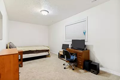 298 E North Canyon Rd, Bountiful, UT 84010 - Photo 47