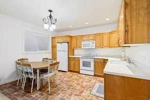 298 E North Canyon Rd, Bountiful, UT 84010 - Photo 37