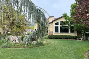 2205 E Sunset Dr, Layton, UT 84040 - Photo 3