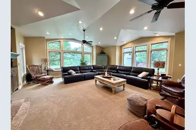 2205 E Sunset Dr, Layton, UT 84040 - Photo 7