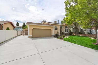 5571 W 4260 S, West Valley, UT 84120 - Photo 3