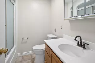 832 N Kelley Dr E, Huntsville, UT 84317 - Photo 37