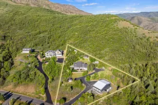 832 N Kelley Dr E, Huntsville, UT 84317 - Photo 33