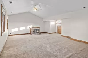 832 N Kelley Dr E, Huntsville, UT 84317 - Photo 29
