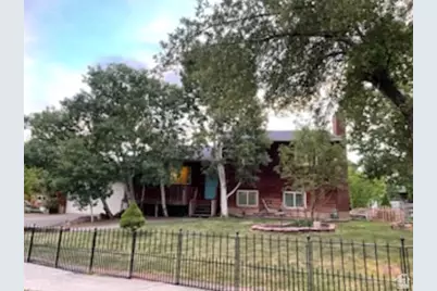 9905 N Meadow Dr E, Cedar Hills, UT 84062 - Photo 1