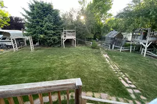 9905 N Meadow Dr E, Cedar Hills, UT 84062 - Photo 5