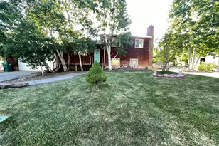 9905 N Meadow Dr E, Cedar Hills, UT 84062 - Photo 1