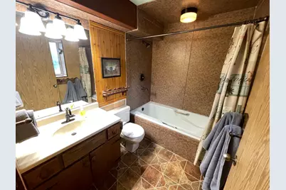 9905 N Meadow Dr E, Cedar Hills, UT 84062 - Photo 11
