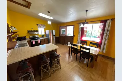 9905 N Meadow Dr E, Cedar Hills, UT 84062 - Photo 39