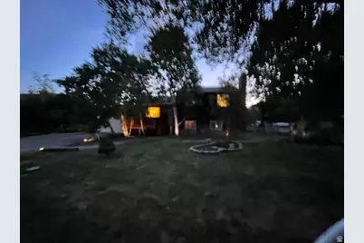 9905 N Meadow Dr E, Cedar Hills, UT 84062 - Photo 35