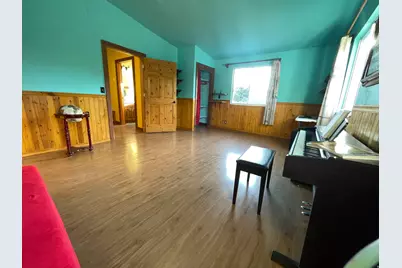 9905 N Meadow Dr E, Cedar Hills, UT 84062 - Photo 33