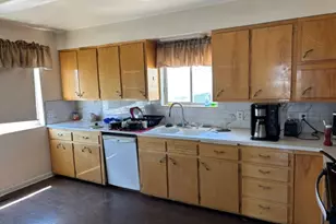 237 N 500 W, Vernal, UT 84078 - Photo 3