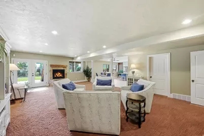1247 W Alta Creek Cir S, South Jordan, UT 84095 - Photo 33