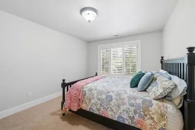 1683 N Main St, Centerville, UT 84014 - Photo 19