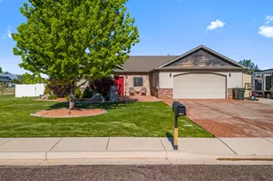 4483 N Prospector Ln, Enoch, UT 84721 - Photo 11