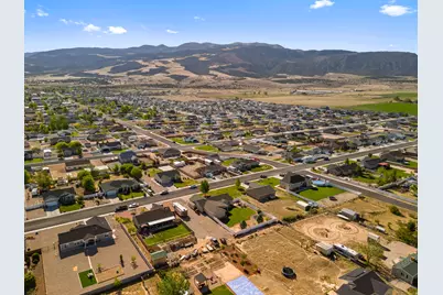 4483 N Prospector Ln, Enoch, UT 84721 - Photo 53