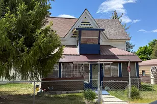 316 S 100 W, Mount Pleasant, UT 84647 - Photo 1
