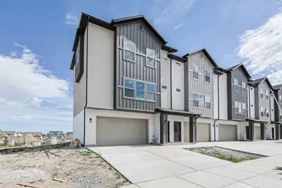 636 W Caroles Way #7, Tooele, UT 84074 - Photo 1